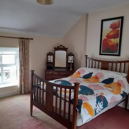 The Hollow Hébergement de vacances *