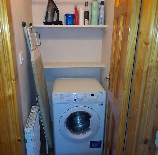 度假居 The Hollow *